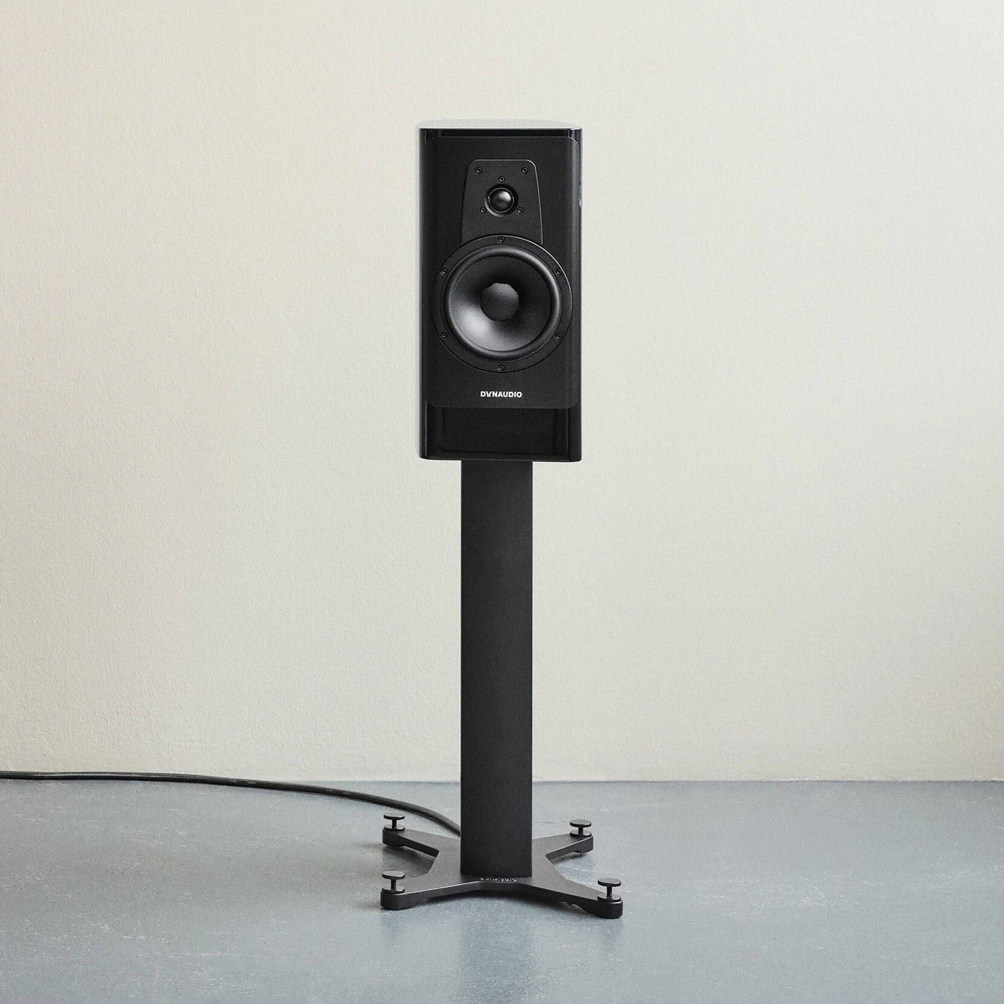 Dynaudio Contour 20 Black Edition Standmount Speakers – Addicted
