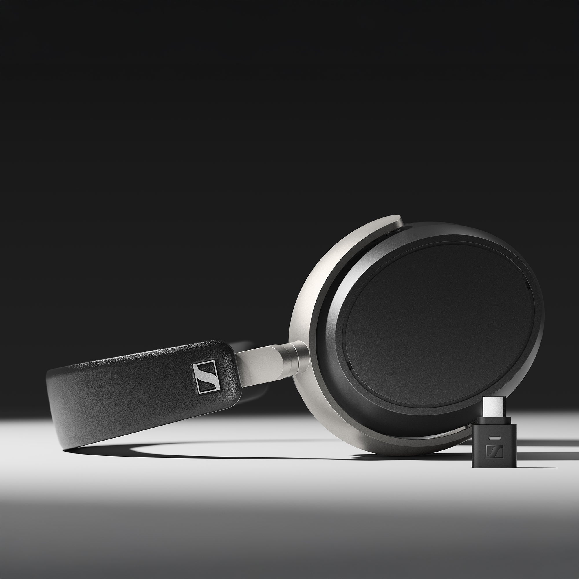 Sennheiser HDB 630 Audiophile Headphones – Addicted To Audio