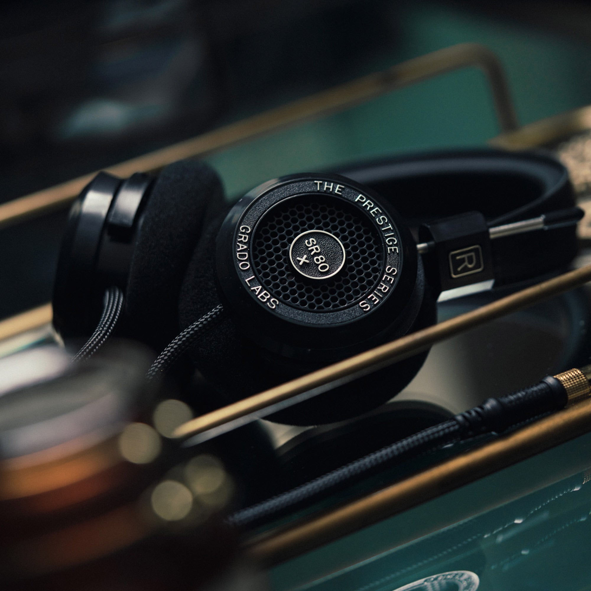 GRADO SR80x Prestigeシリーズ Amazon.com: GRADO SR80x Prestige Series Open-Back Wired Headphones