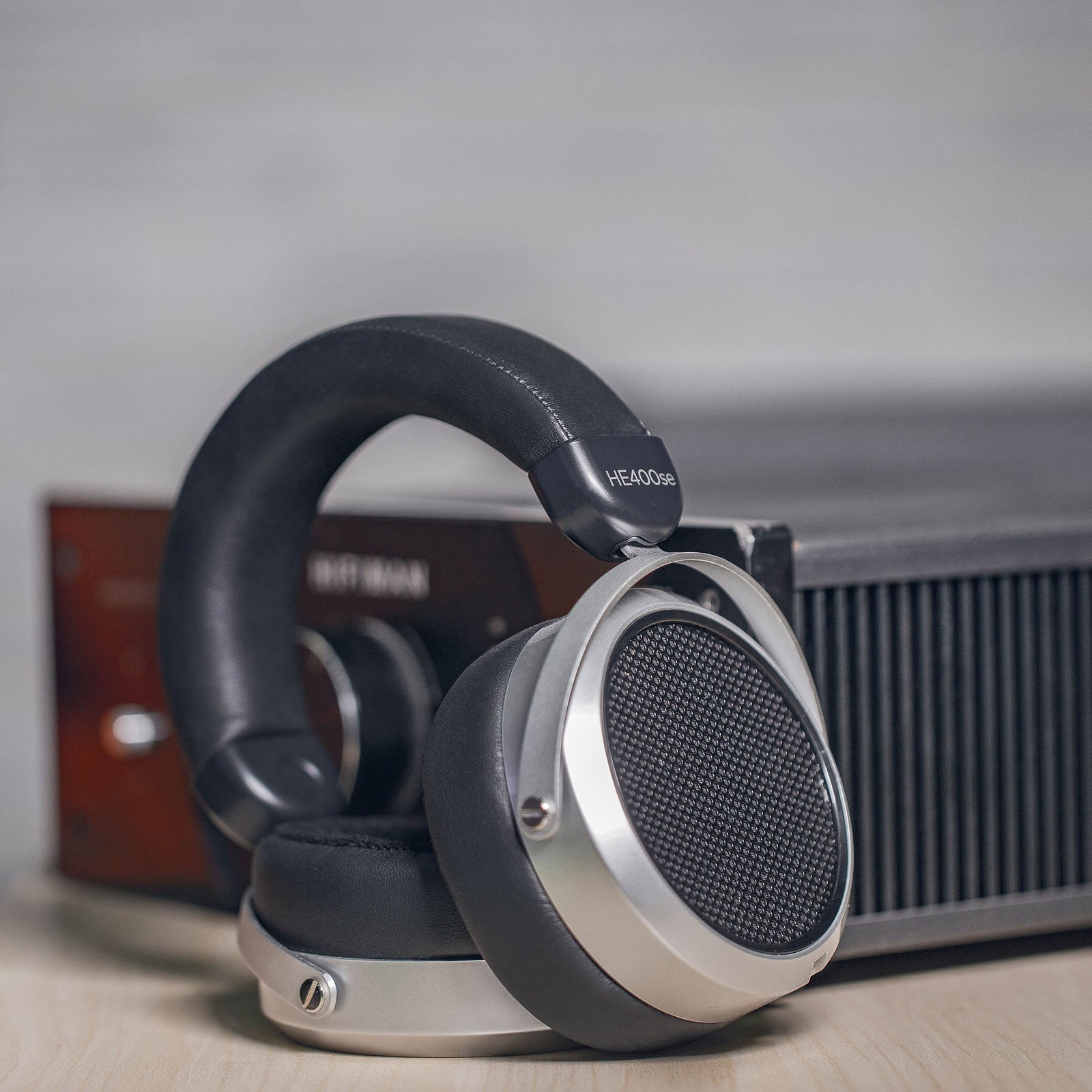 HIFIMAN HE-400SE V2 Planar Magnetic Headphones – Addicted To Audio