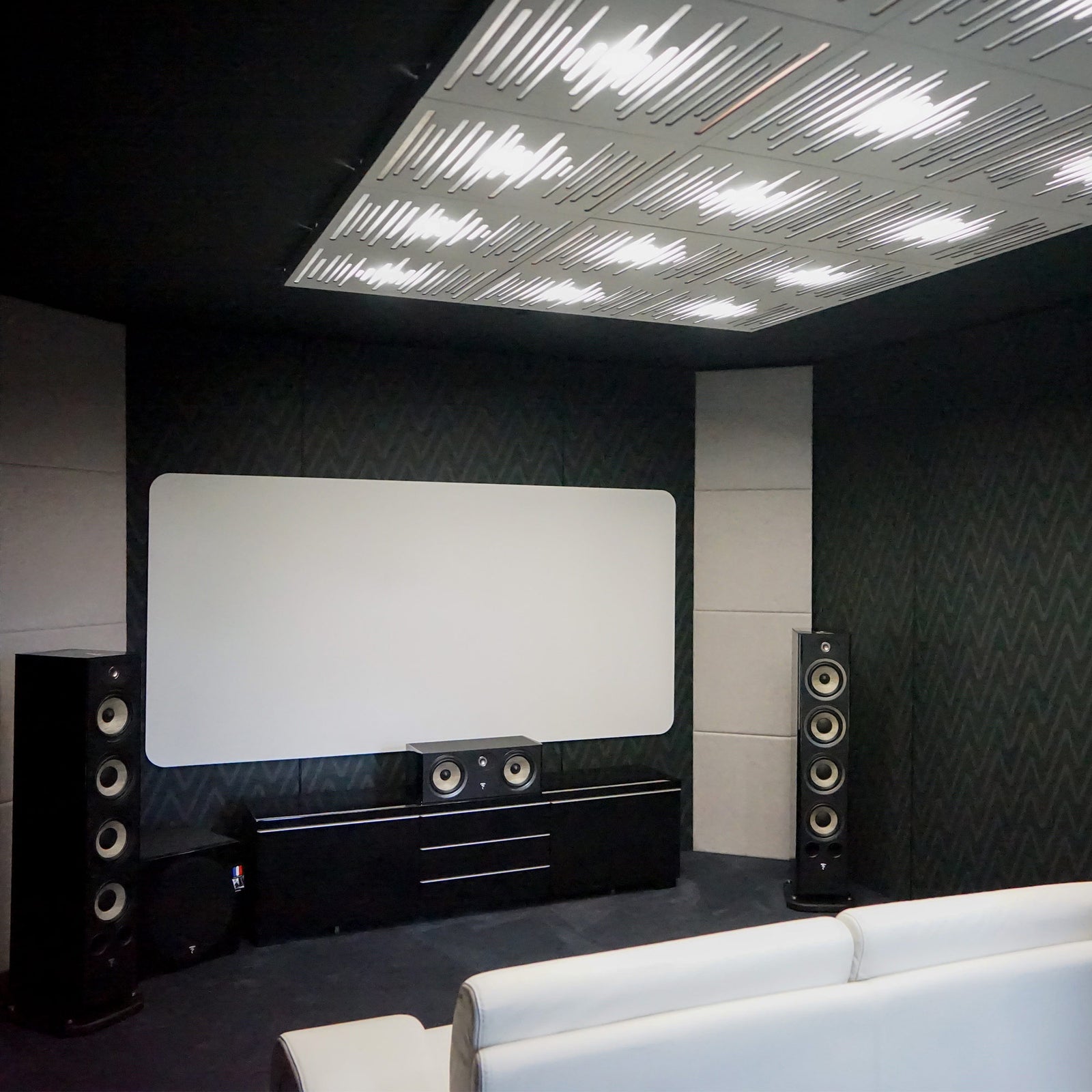 Vicoustic VicPattern Ultra Wavewood Acoustic Panels – Addicted To Audio